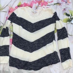 Soft sweater!🌟
